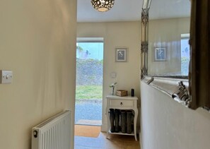 Interior - Cosy family friendly cottage bungalow in the town of Chudleigh (Chudleigh)