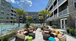 Terrace/patio - Landing | Modern 1BD, Gym, Game Room (Orlando)