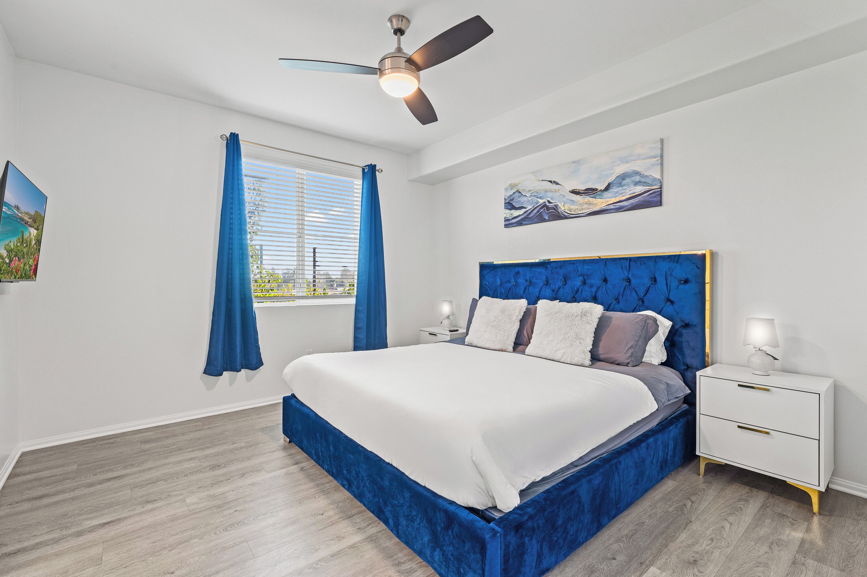 3 bedrooms, desk, iron/ironing board, free WiFi