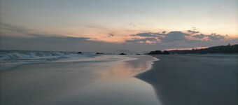 Rest a while in a cosy home at beautiful Lighthouse Beach