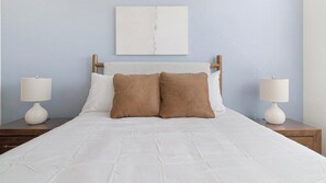 1 chambre, bureau, fer et planche à repasser, Wi-Fi