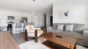 Smart TV - Landing | Incredible 1BD, Pool (Tice)