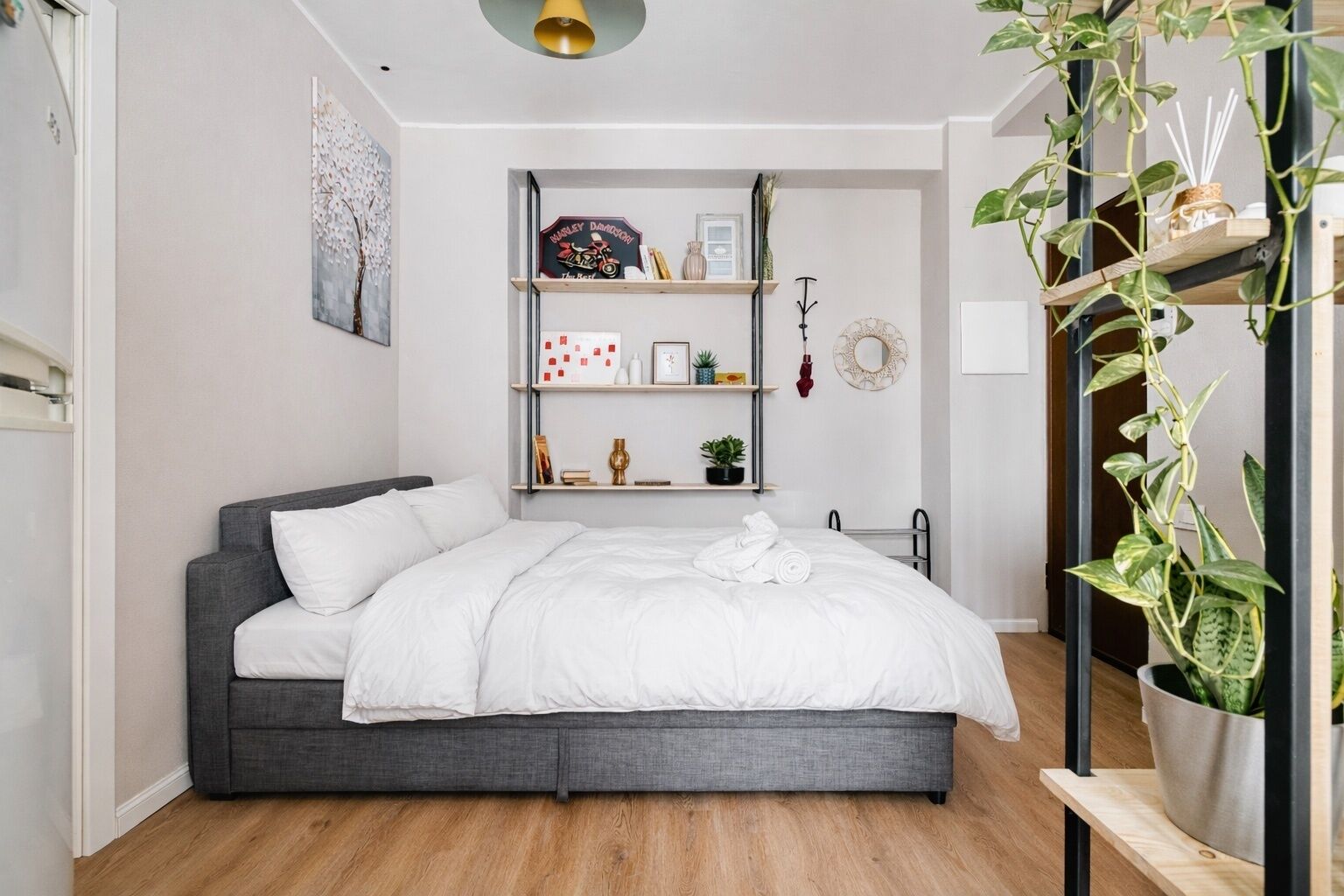 2 dormitorios, tabla de planchar con plancha, wifi gratis y ropa de cama