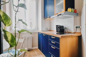 Kühlschrank, Herdplatte, Geschirrspüler