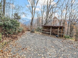 Property grounds - Hummingbird Hollow-Majestic Mountain Views! (Maggie Valley)