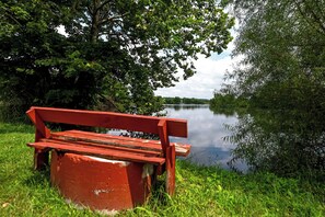 Property grounds - The Blue Cove (McArthur)