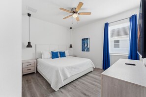 House | 12 bedrooms - Chic Modern Escape 12br Pool and Game Room (Kissimmee)