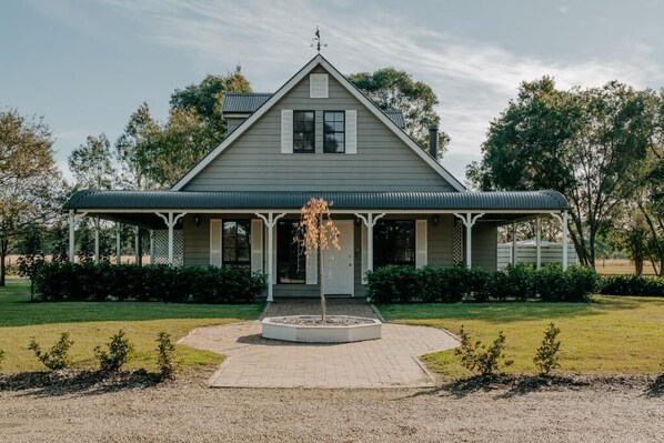 Casa de campo, vista al viñedo | Exterior