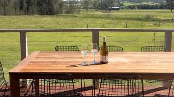 House, Garden View | Outdoor dining