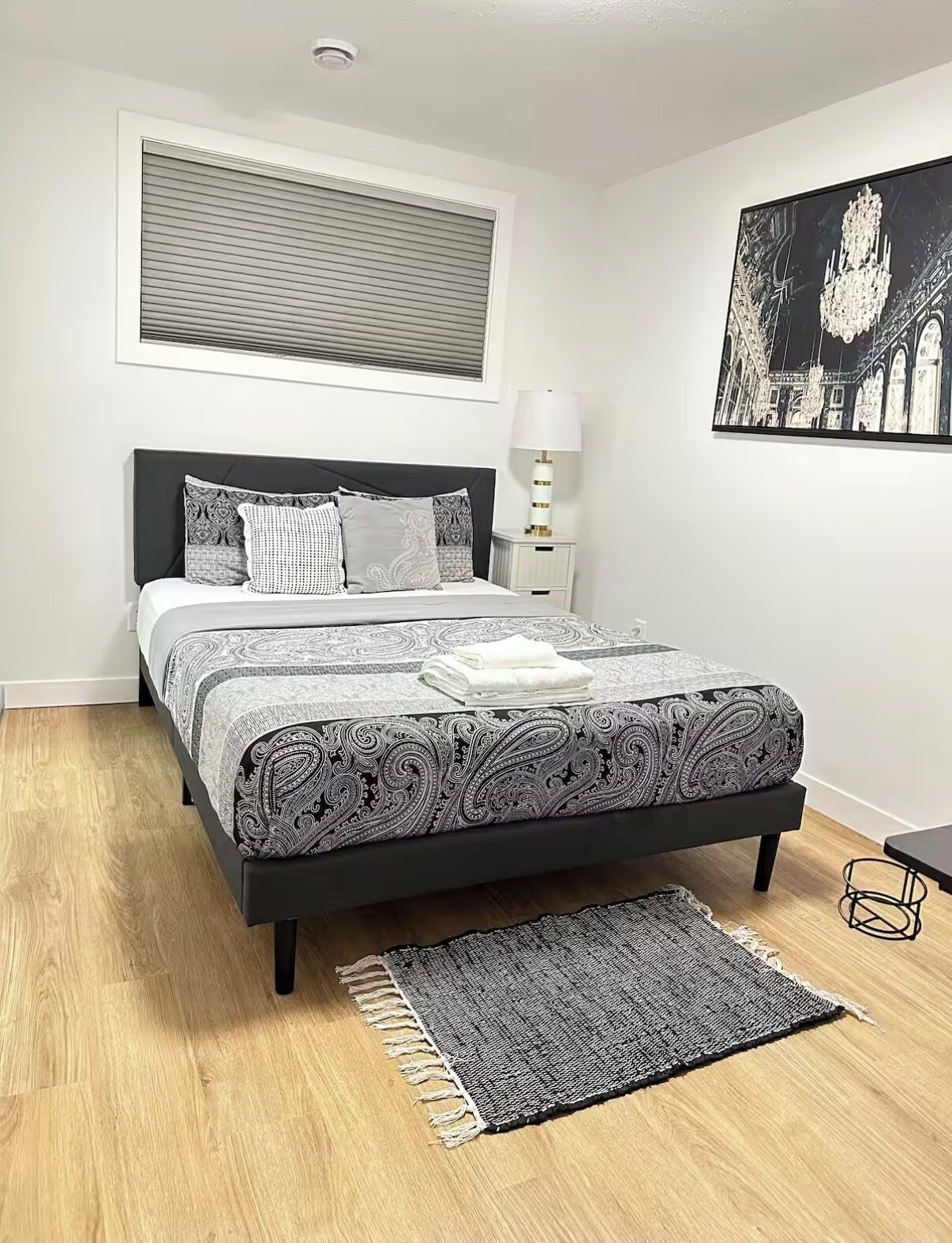 3 多间卧室、办公桌、熨斗/熨衣板、免费 WiFi