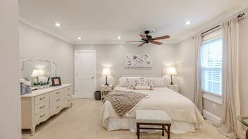 Fer et planche à repasser, Wi-Fi, literie fournie