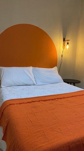 Internet, bed sheets