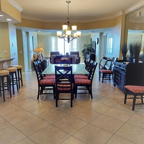 Dining - 503 - What More Could Your Family Ask For? (Panama City Beach)