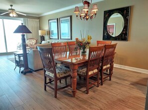 Dining - 601 - Gulf Front Living at It`s Best! Free Beach Chairs! (Panama City Beach)