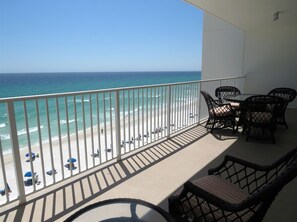 Outdoor dining - 601 - Gulf Front Living at It`s Best! Free Beach Chairs! (Panama City Beach)