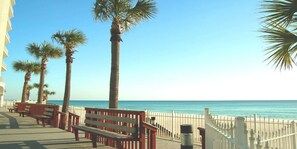 Property grounds - 802 - Elegant and Comfortable Beachfront Charmer! (Panama City Beach)