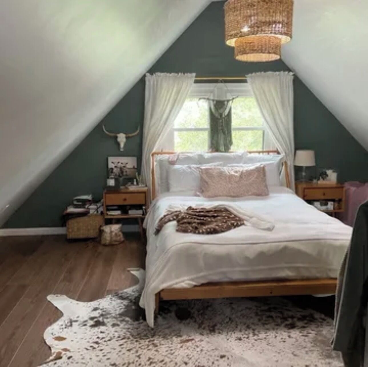 Fer et planche à repasser, Wi-Fi, literie fournie