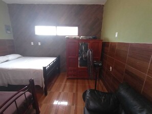 1 bedroom, internet, bed sheets