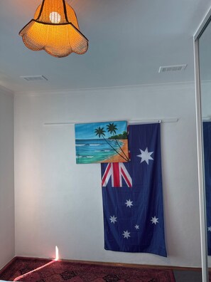 Interior - 3BR Airport Stay 10 min to Melbourne Airport (Jacana)