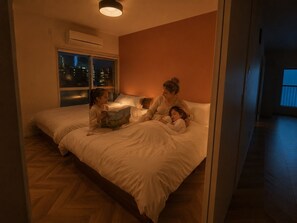 3 bedrooms, Internet - Bigger Room｜3 Bedroom Maxim 16 ppl | 8 Queen Beds｜Golden Gai & Kabukicho | 90㎡ (Kabukicho,Shinjuku-ku)