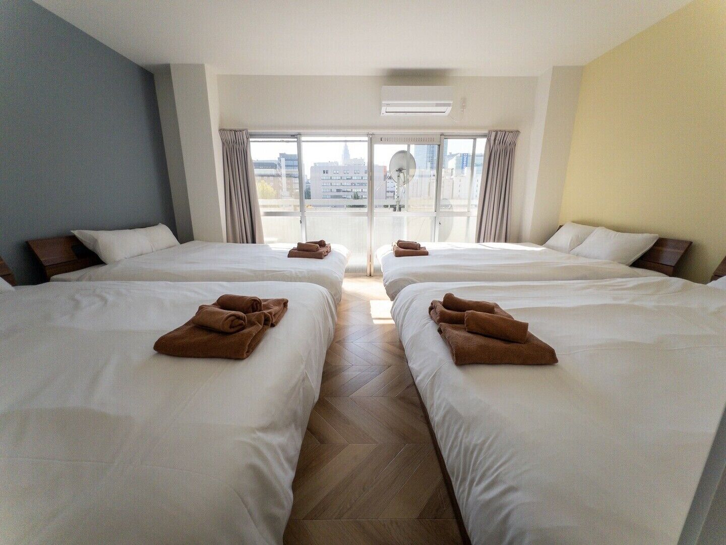 واي فاي وملاءات أسرّة