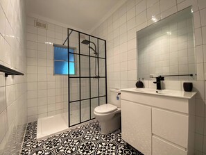 Casa, 3 habitaciones, fumadores | Baño