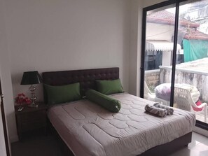 Unclassified image, 5 of 22, button - Arch Club Patong (Tambon Patong)