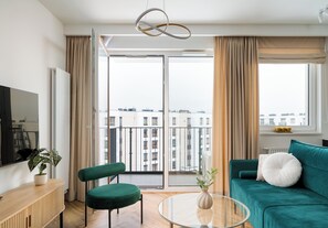 TV - Siekierki Malachite Apartment (Warszawa)