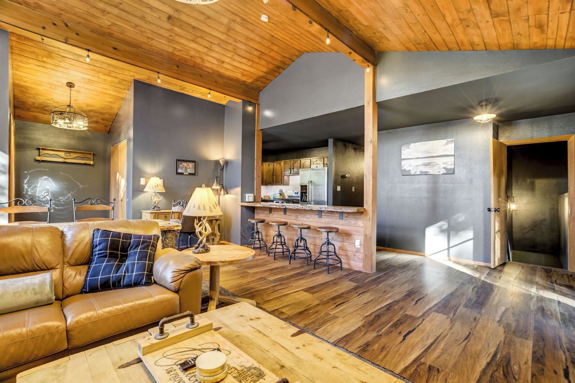 Smart TV, fireplace, foosball, table tennis