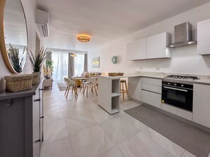 Private kitchen - Gorgeous 2 Bedroom Condo in Bavaro (Punta Cana)