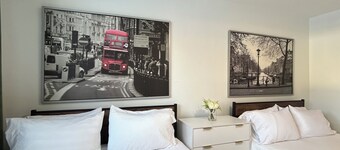 Close to Downtown | Stampede | Sleeps 10