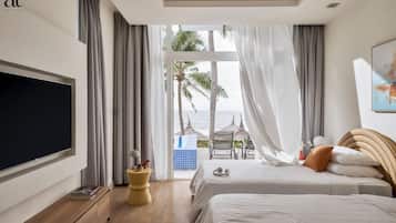 3 bedrooms, in-room safe, desk, iron/ironing board