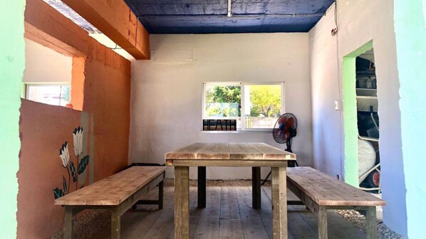 Outdoor dining - Heath Miyakojima (Miyakojima)