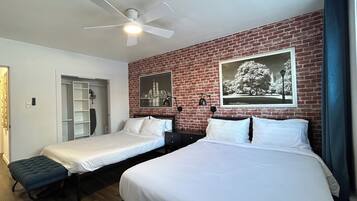 Fer et planche à repasser, Wi-Fi, draps fournis