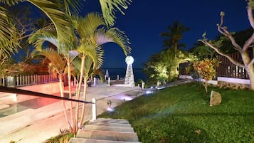 Jardines del alojamiento