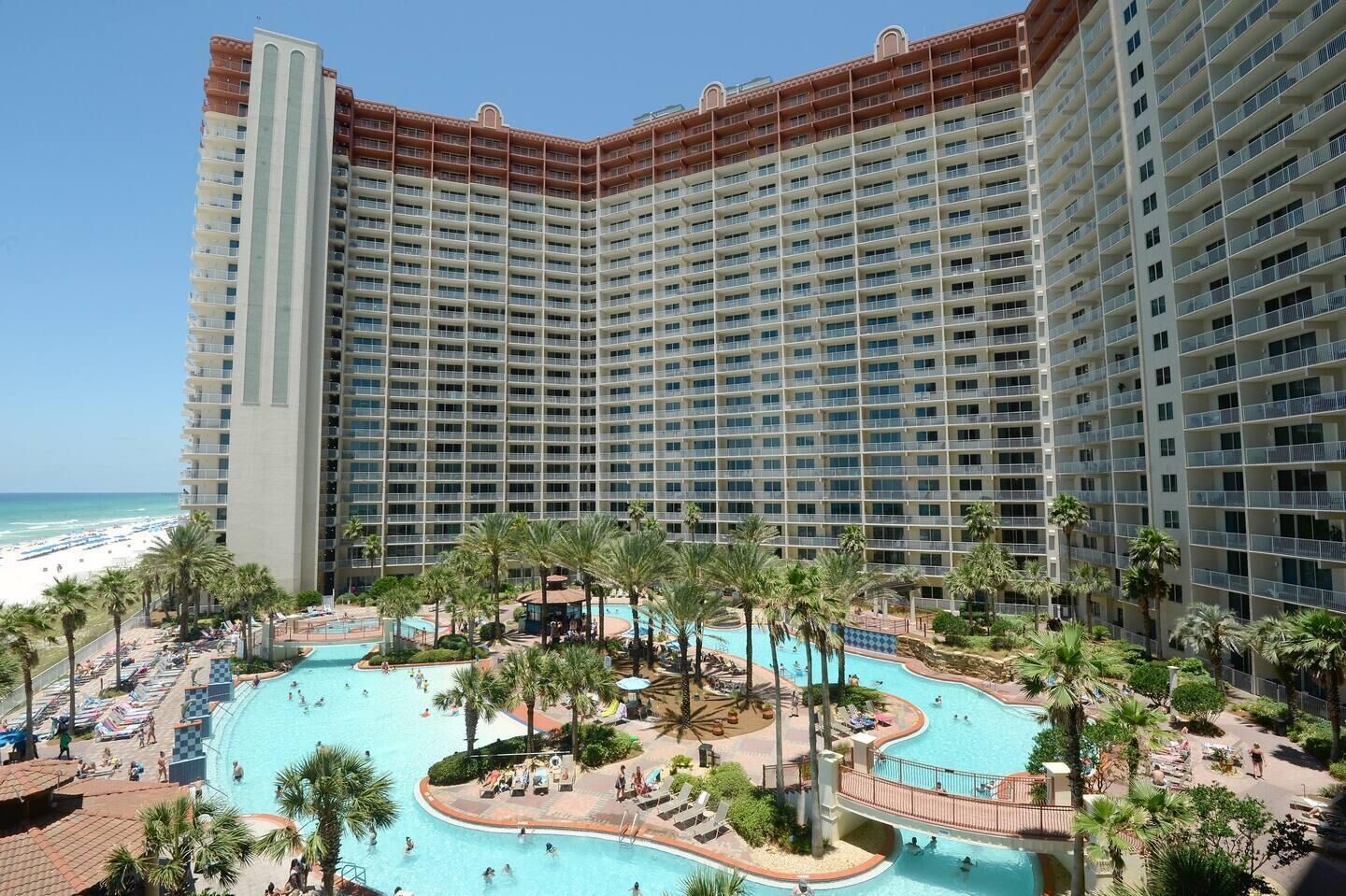 Huoneisto, 1 keskisuuri parisänky ja vuodesohva (Shores of Panama 530) | Uima-allas | Sisäuima-allas, ulkouima-allas