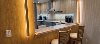 Superb 1-bedroom adventure basecamp in enchanting Oakridge for your getaway