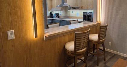 Superb 1-bedroom adventure basecamp in enchanting Oakridge for your getaway