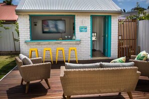Terrace/patio - NEW Ocean Retreat - with pizza oven! (Ocean Grove)