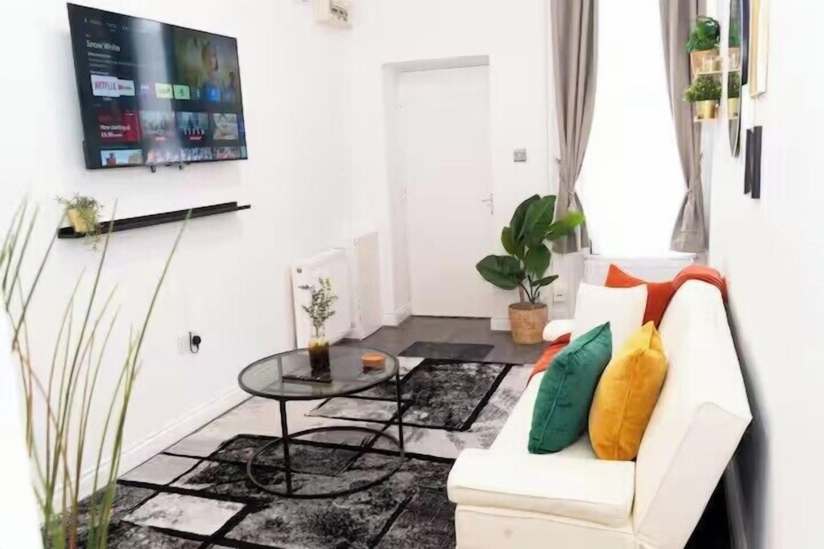 Near Transport - Parking - Wifi - Sleeps 3 - 뉴캐슬어폰타인