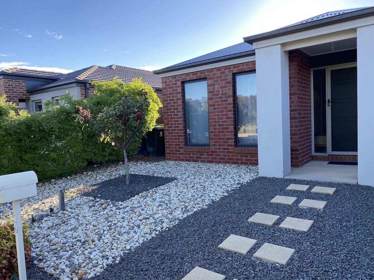 House, 4 Bedrooms, Smoking, Patio | Property grounds