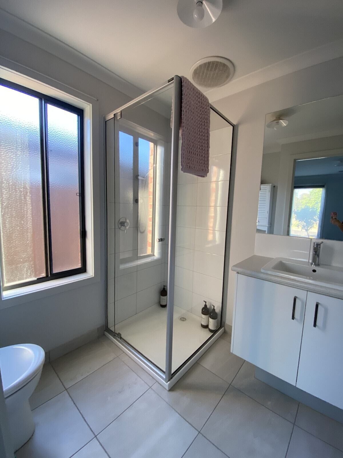 House, 4 Bedrooms, Smoking, Patio | Bathroom