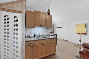 Interior - 1BR Upstairs in Historic Stamm House Near Downtown (Albuquerque)