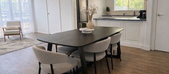 Spacious, Stylish Group Stay, Sleeps 12, 5b/3 Bath