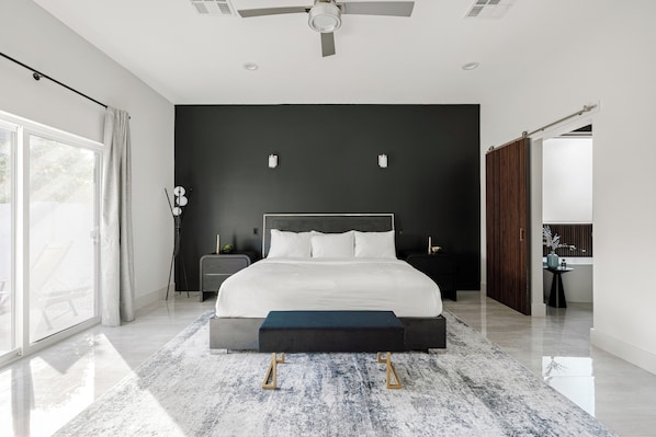 5 makuuhuonetta, silitysrauta/-lauta, ilmainen Wi-Fi, vuodevaatteet