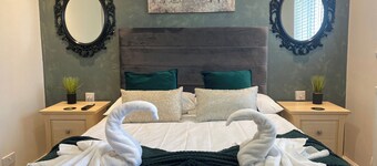 Contractor 3 Bed House Bedford Free Parking Wifi