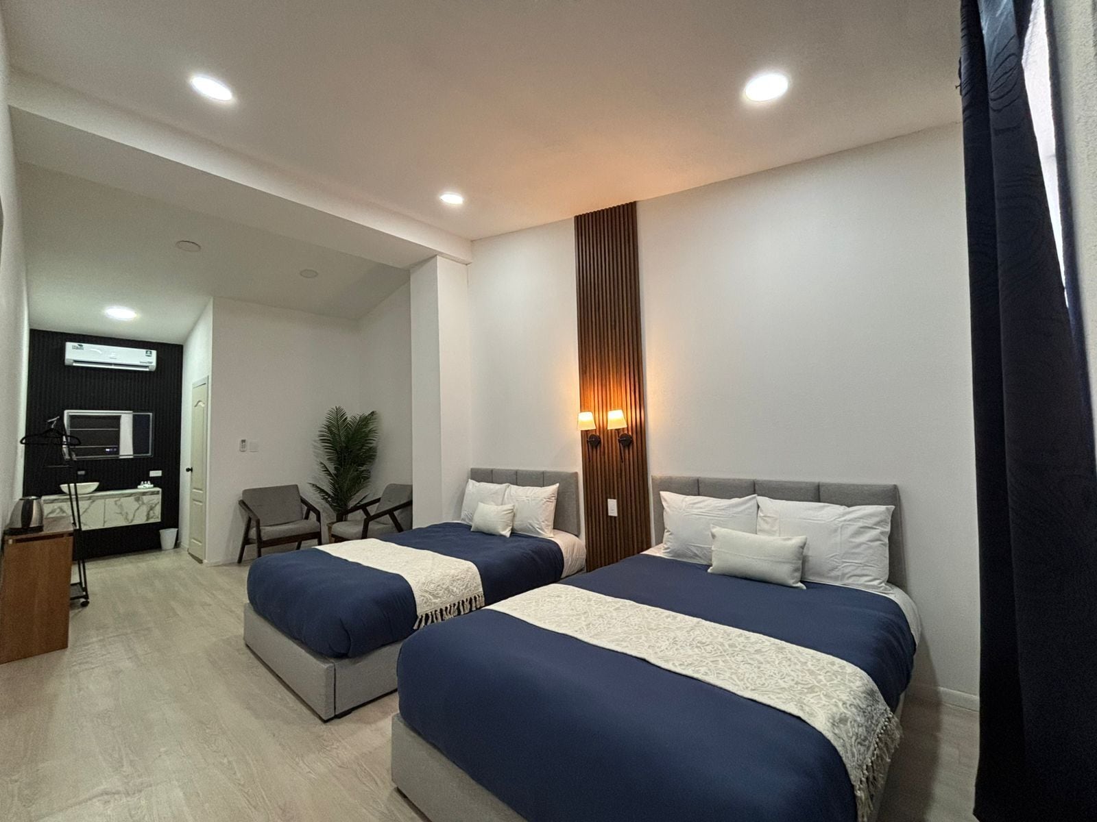 Deluxe Double Room | Free WiFi