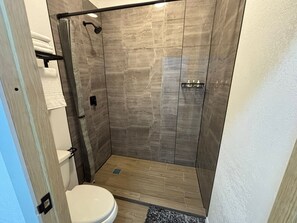 Bathroom - Borunda Suites (Santa Isabel)