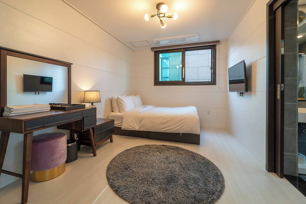 Family Villa, 3 Bedrooms, Private Pool, Partial Sea View