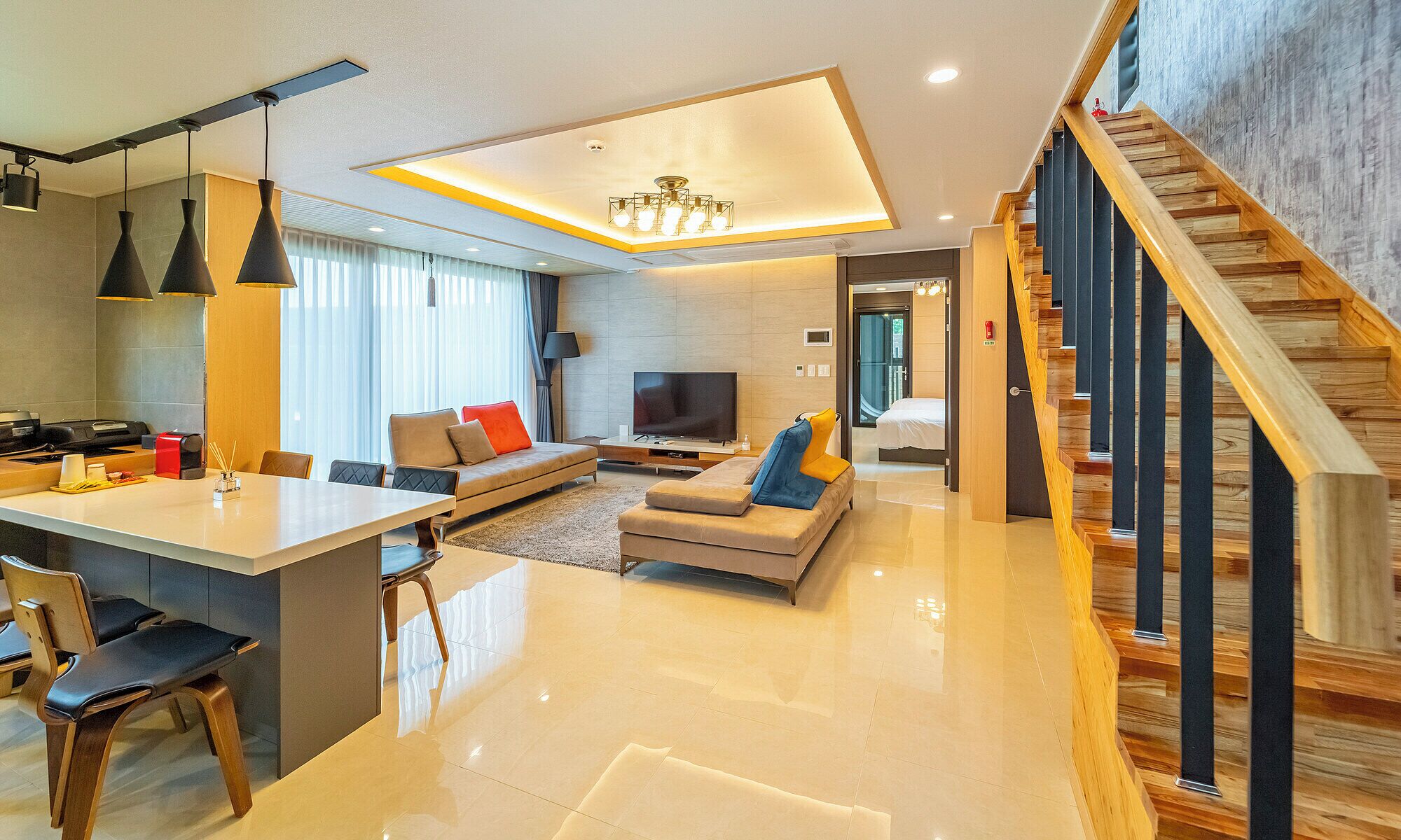 Vila família, 3 quartos, piscina particular, vista parcial para o mar | Parte interna